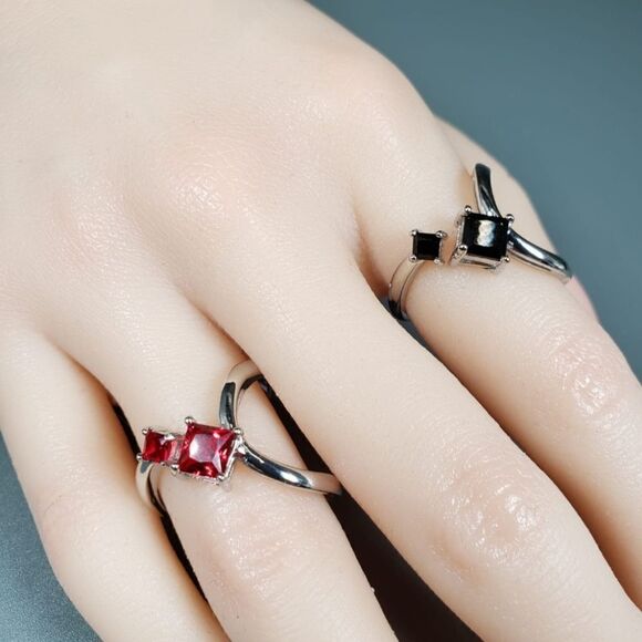 Brand New Black & Red Stone Silver Couple Rings #1 - Picture 1 of 7